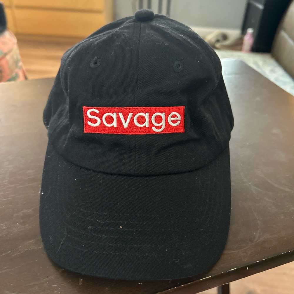 Savage‎ Cap Black Strap Back Mint Condition